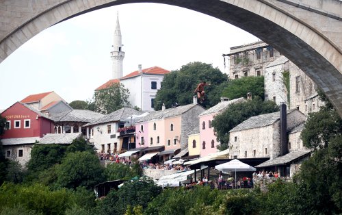 Mostar's youngest diver honors centuries of tradition