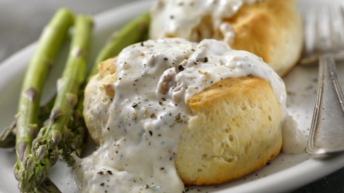 The Best Restaurants For Biscuits And Gravy In The US