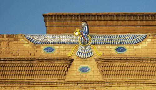Zoroastrianism : The Origin Of Today's Religions