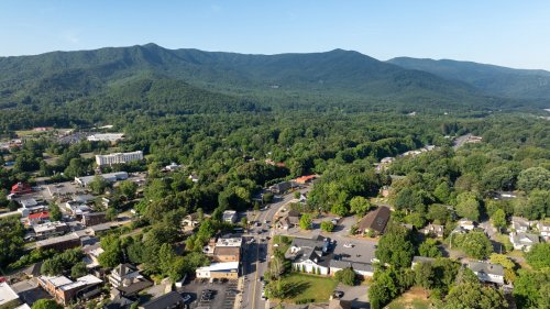 America's Prettiest Small Towns You'll Want To Visit