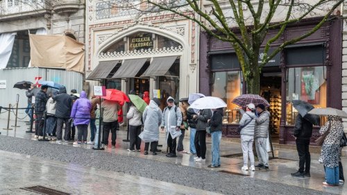 The Common Type Of European Tourist Trap Rick Steves Warns Travelers To Avoid
