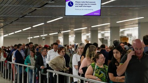 Airport chaos: Experts reveal top tips on avoiding delays, disruption and queues this summer