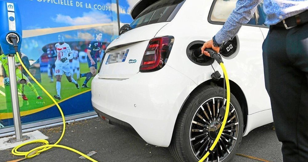 🔒 Pourquoi achète-t-on si peu de voitures électriques d’occasion en Bretagne ?