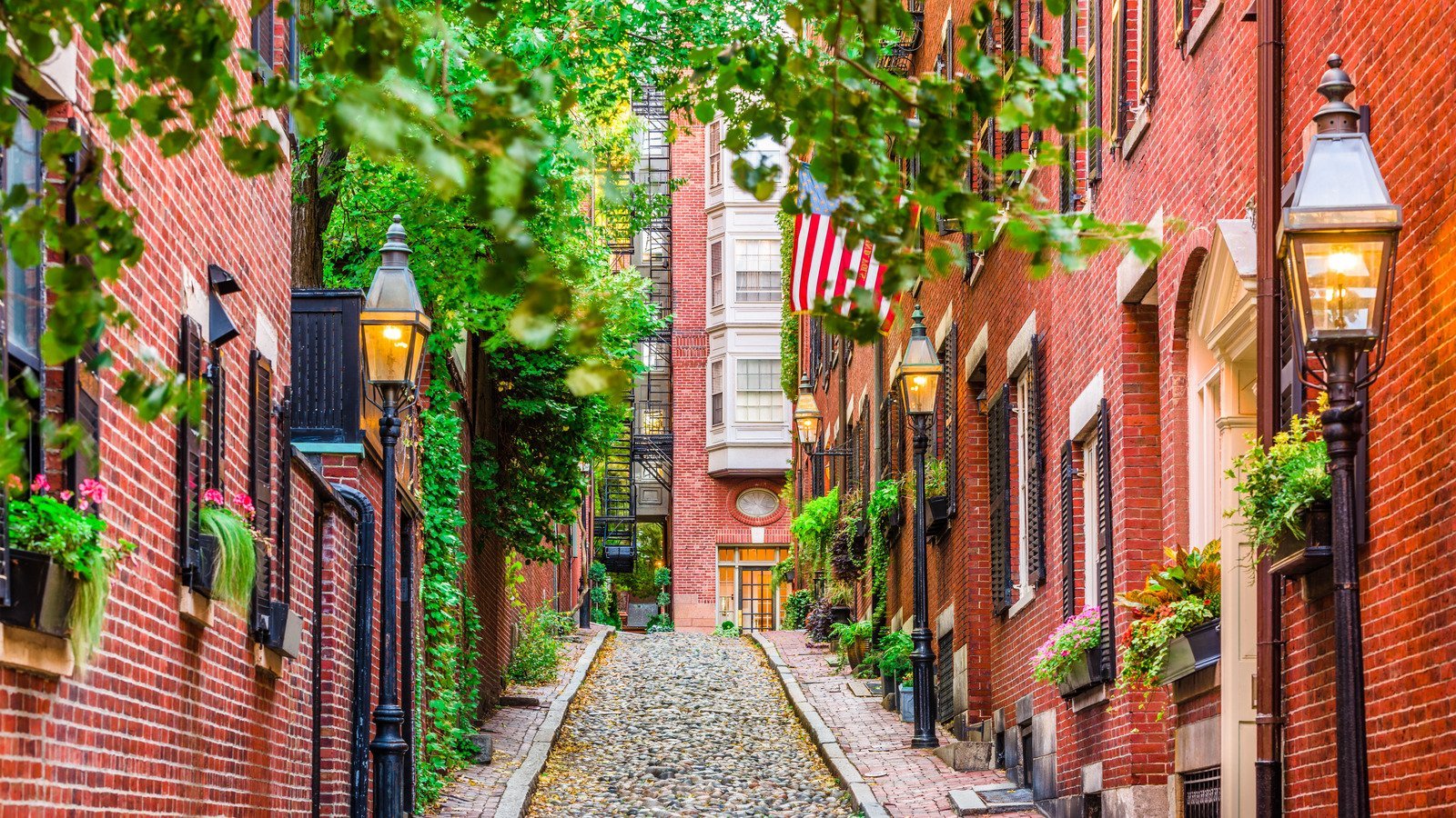 Charming Destinations In America That Will Take You Back In Time