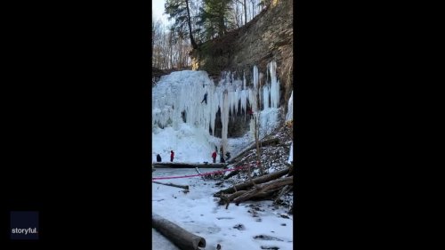 Frozen Waterfall Makes for Awesome Sight at Ontario's Tiffany Falls