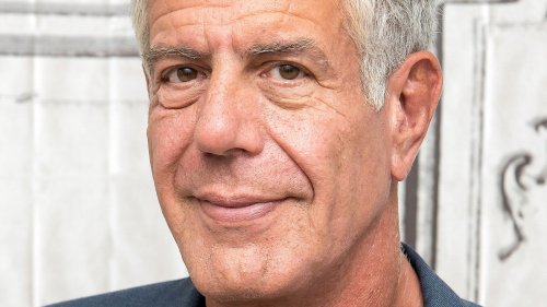 You Should Skip The Mussels At A Restaurant, According To Anthony Bourdain