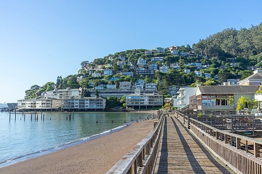 The Most Beautiful Small West Coast Towns in The USA