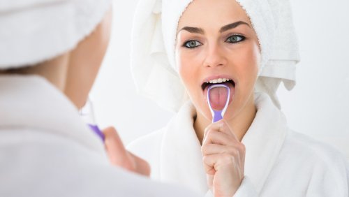 Ayurvedic Benefits Of Tongue Scraping