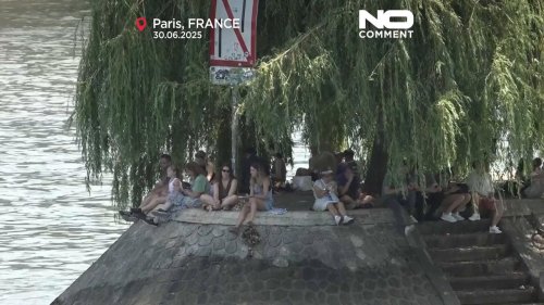 Canals and cooling mists offer relief in sweltering Paris