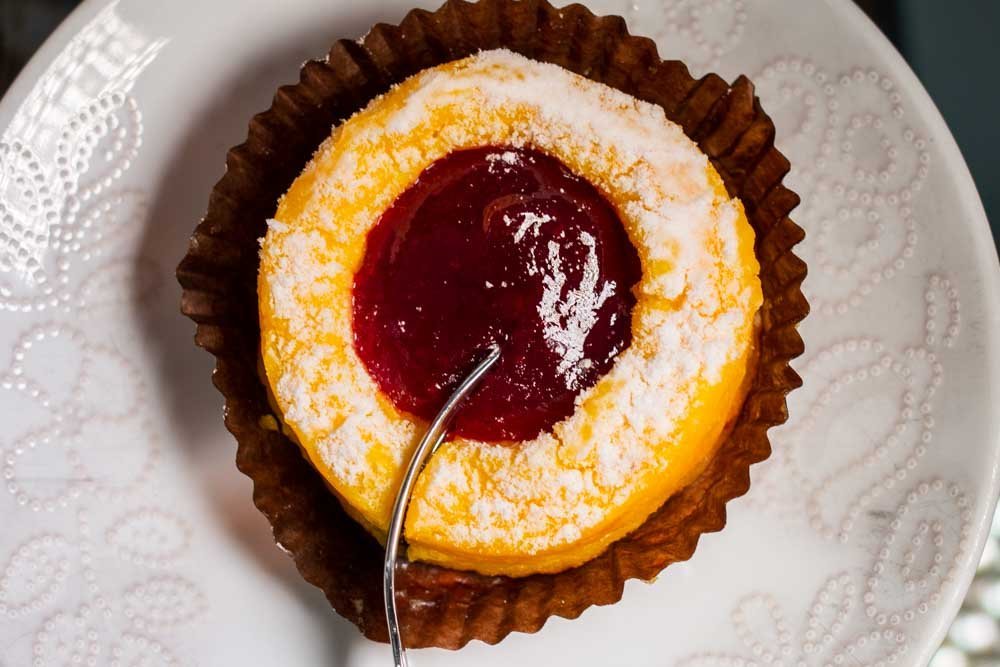 34 Traditional Italian Desserts and Pastries
