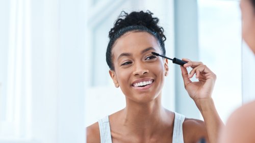 Makeup Hacks That Will Compliment Your Eyes