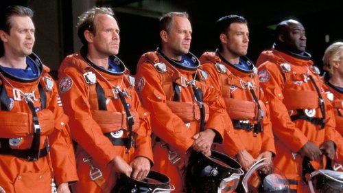 Dumb Things We Just Ignored About These '90s Movies