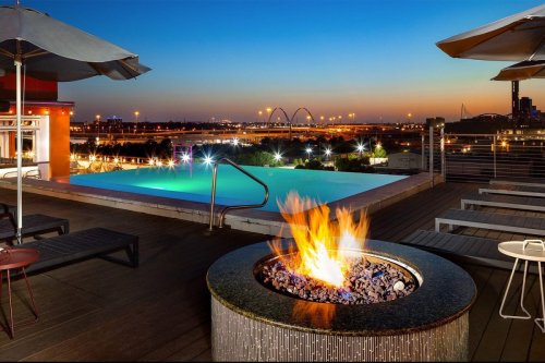 The 10 Best Rooftop Pools in Texas, From Dallas to San Antonio
