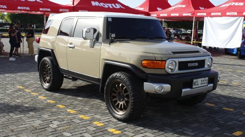 The Three-Wipered FJ: Not So Random After All