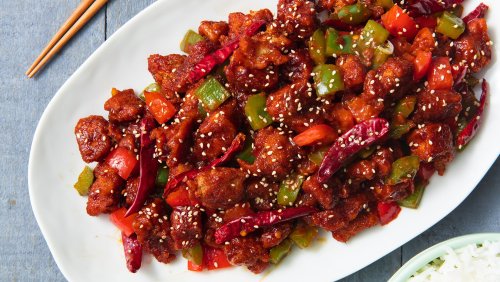 Spicy Glazed Chicken & Peppers Is The Weeknight Stir-Fry For Spice Fans