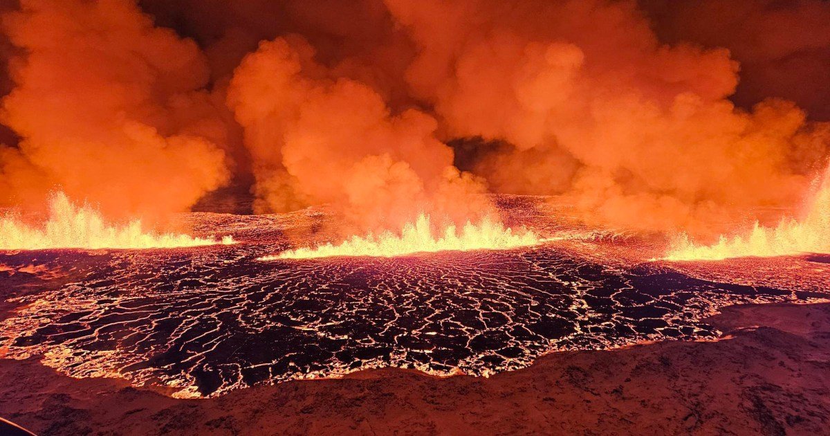 Iceland Volcano: Gas From Eruption Set To Hit Reykjavik Within Hours