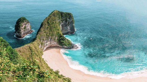 These Destinations Have Perfect Beaches No Matter When You Visit