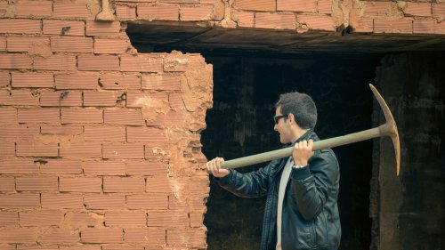 5 Things You Should Know Before You Knock Down A Wall
