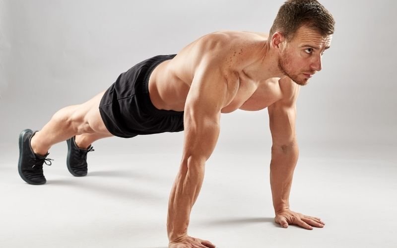 3 Simple Tips to Perfecting Your Push-Up, According to Top Trainers