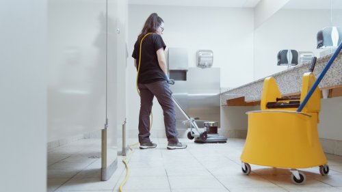 Unexpected Surprises Tourists May Find In Bathrooms Abroad
