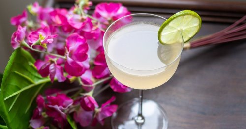 16 Bright & Breezy Cocktails Ideal for Spring