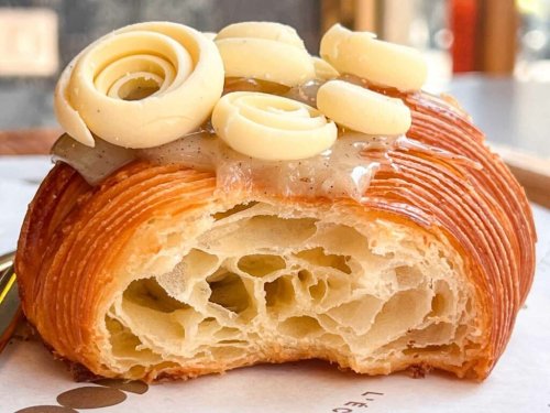 Awesome Croissants in Paris