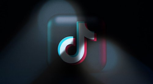 TikTok skips DM encryption, leaving privacy experts concerned