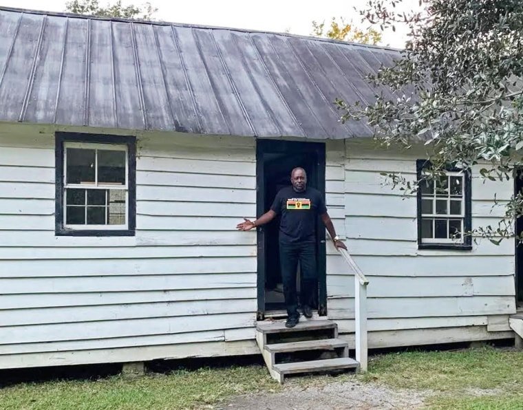 A former plantation now invites visitors to confront a painful past. Our reporter spent the night on it.