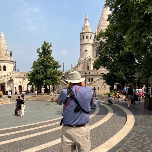 Why Scammers in Europe Spot Americans Instantly