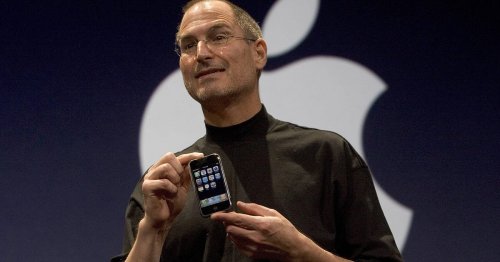 Steve Job's iPhone Turns 15