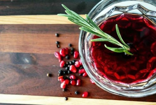Cocktails: It's 5 O'Clock Somewhere