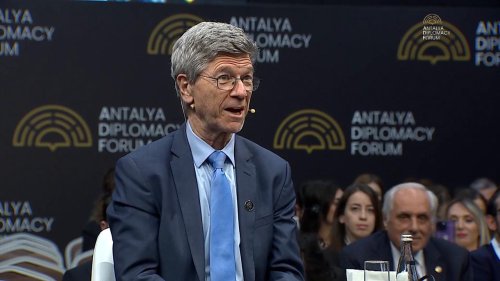 Türkiye: Antalya Diplomacy Forum hosts "Protectionism: The End of Globalization?" panel (1)