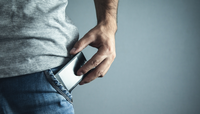 Why men should never carry a phone in their pocket 