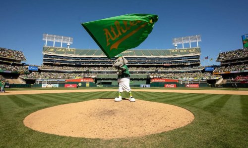 MLB Roundup: Last Call at the Oakland Coliseum