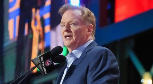 Magazine - VIRAL NFL DRAFT NEWS