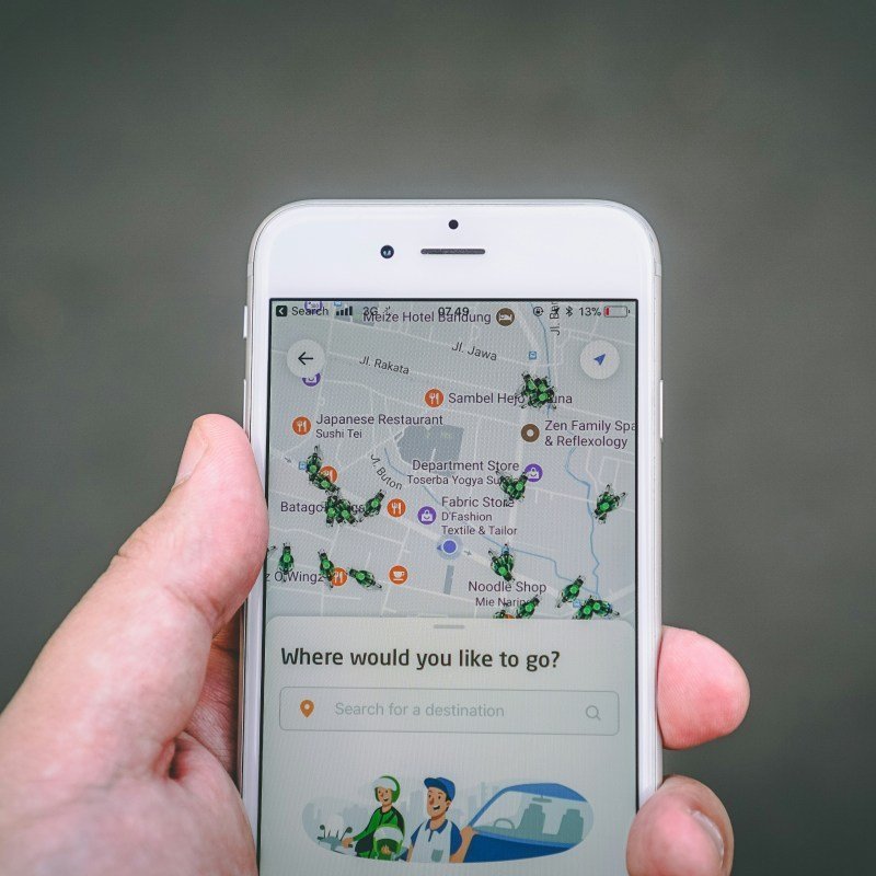 International travel apps you need to put on your phone
