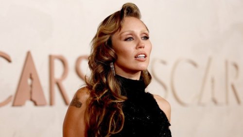 Miley Cyrus' Cringiest Hair Looks Of All Time 