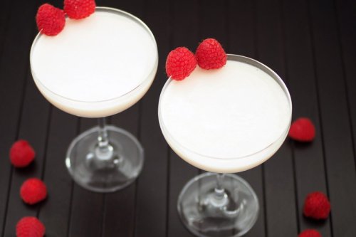 Chambord Cocktails: Black Raspberry Is Perfect for Cocktails 