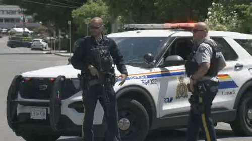 Saanich, B.C. police shootout turns into attempted murder investigation