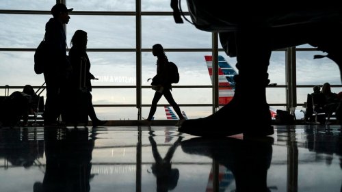 Holiday weekend will be the busiest for flying in 18 years, AAA predicts