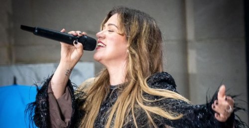 Is Kelly Clarkson saying goodbye to her talk show? Here's what she had to say
