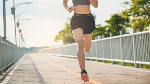 Why You Should Never Chug Water Before Going On A Run