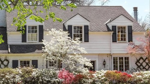 If you're buying a house this summer, this is what you need to know