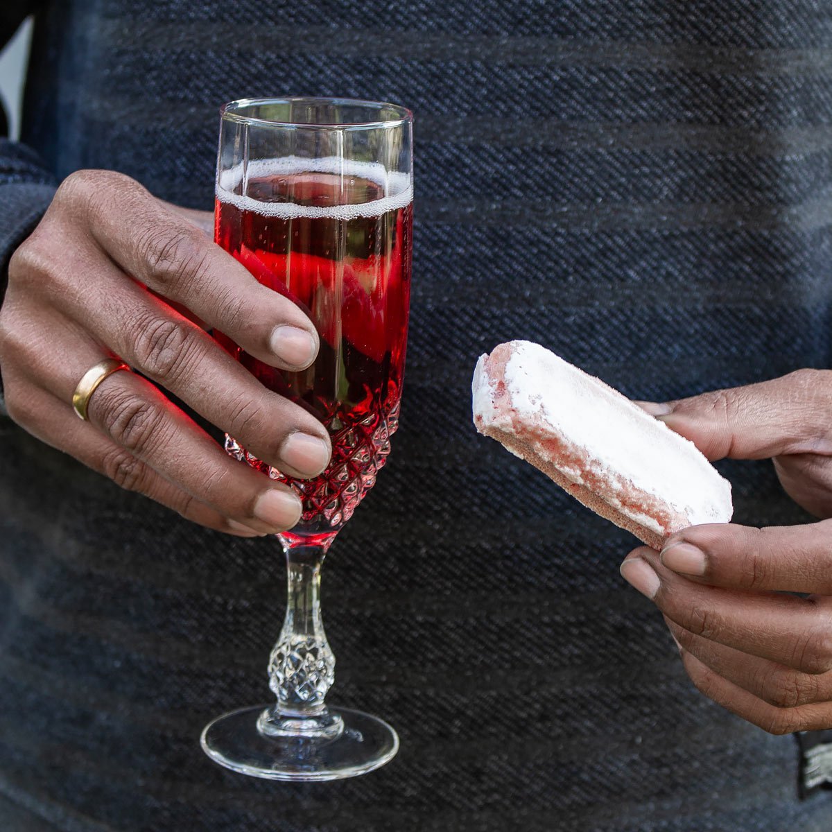 The Effortless French Cocktail to Set the Mood This Valentine’s Day