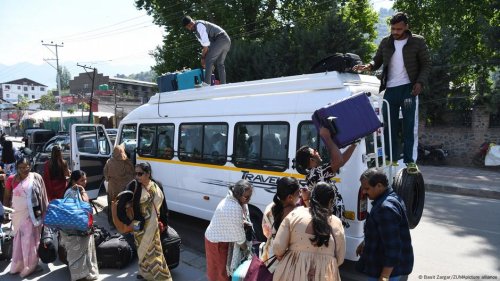 Kashmir attack causes panic among tourists and locals alike