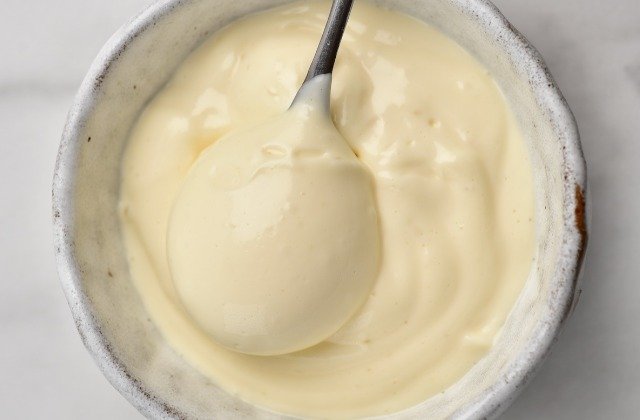You'll Never Eat Store-Bought Mayo Again After Making This