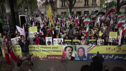 Europeans show support for Iran protests