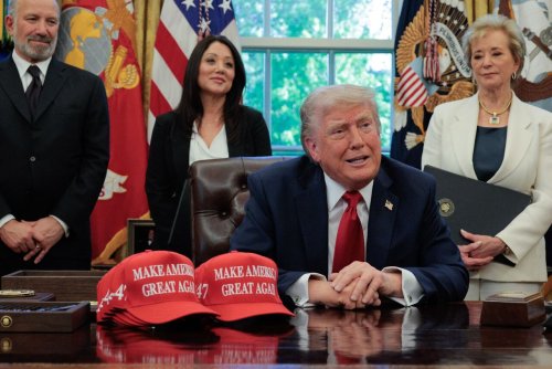 Trump says auto tariffs on Canada ‘could go up’ | Hanomansing Tonight