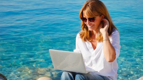 25 Low-Stress, High-Paying Jobs You Can Get Without a Degree