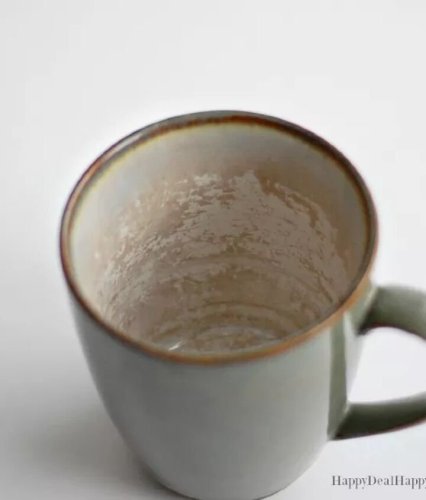 Get rid of those tough coffee stains in your mugs with these tricks